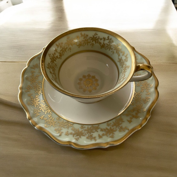 Vintage Swedish Demitasse Cup and Saucer Karlskrona Upsala Ekeby - Picture 7 of 9